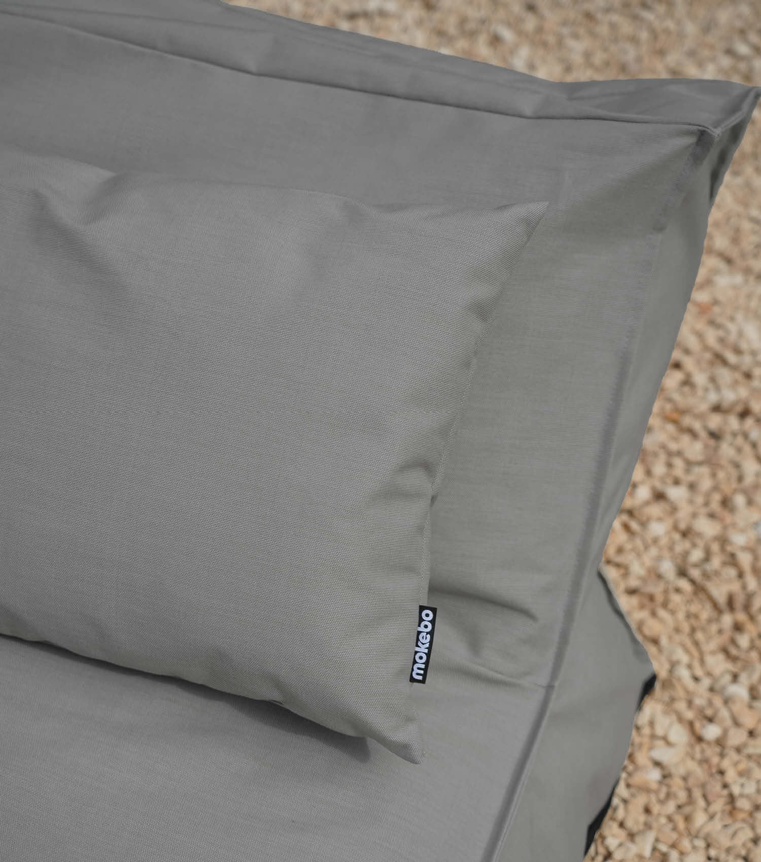 Coussin d'extérieur résistant aux intempéries avec housse et garnissage