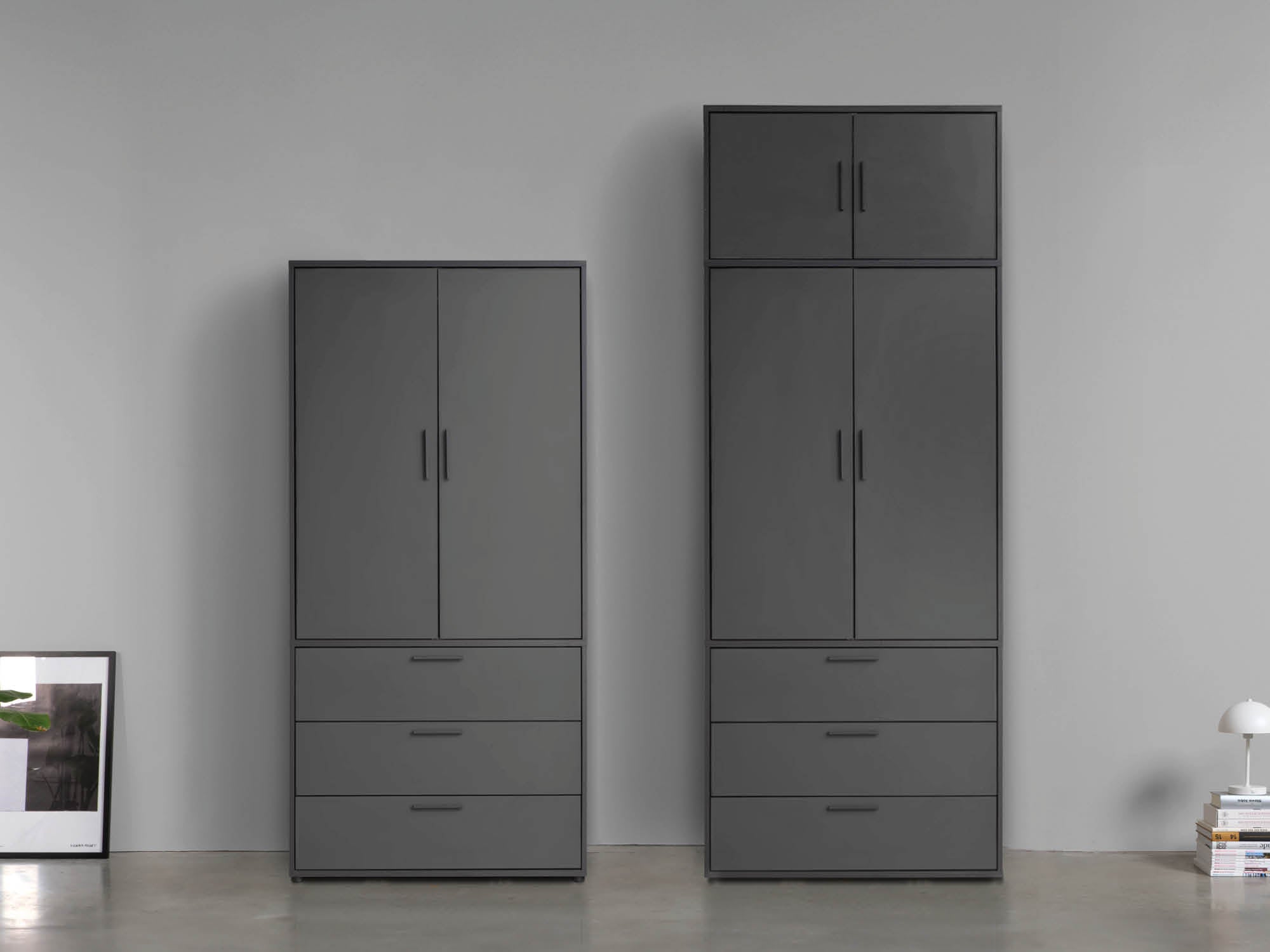 Système d'armoire extensible en hauteur et en largeur