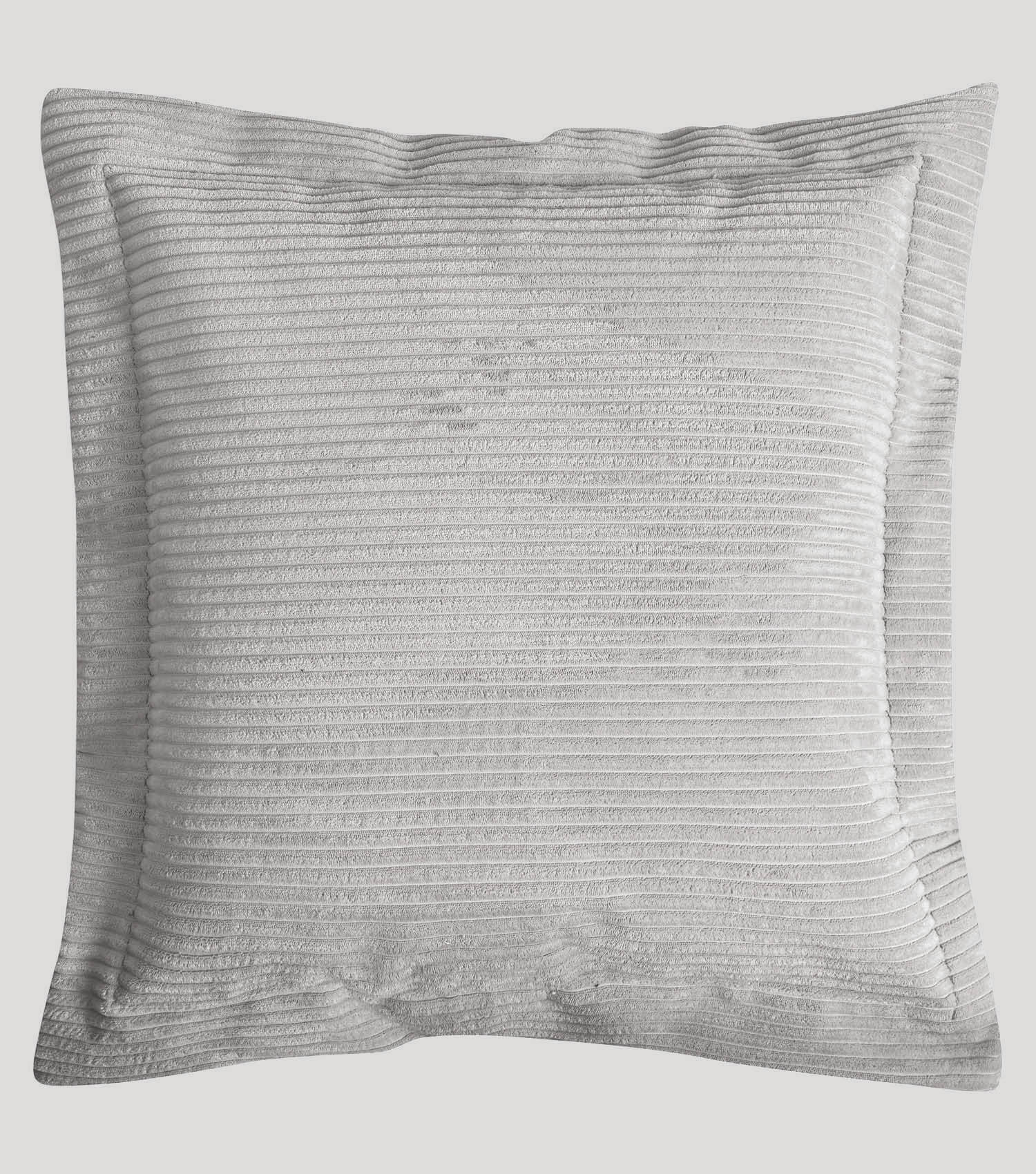 Coussin de canapé gris en velours côtelé