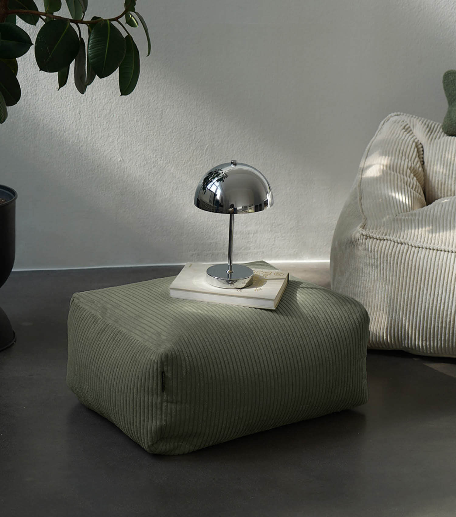 Pouf d'intérieur carré pour s'asseoir au sol 'Der Ruhestifter' repose-pieds