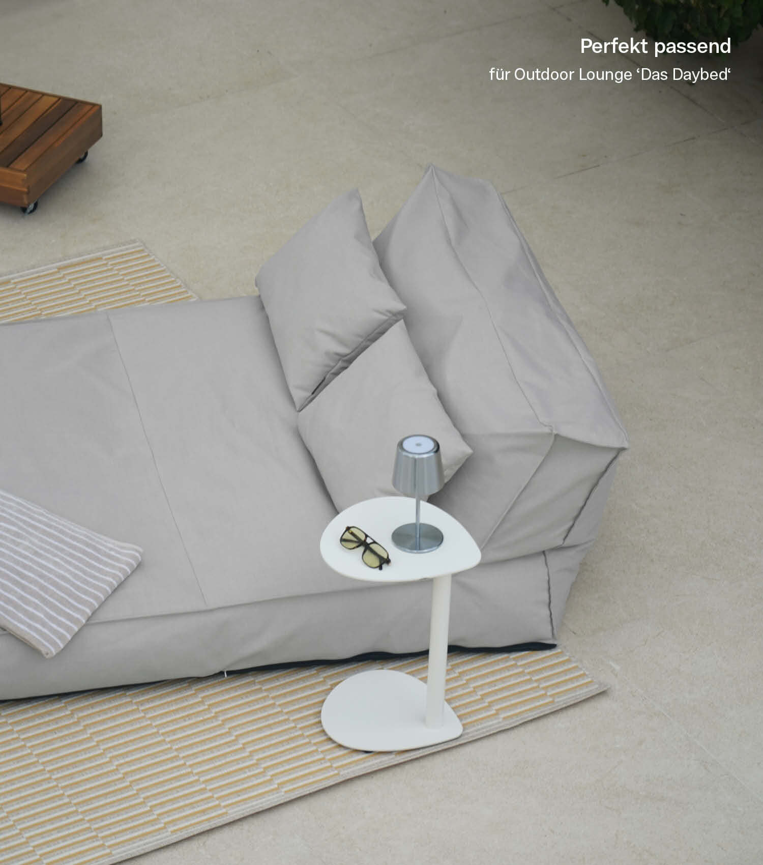Coussin d'extérieur résistant aux intempéries avec housse et garnissage