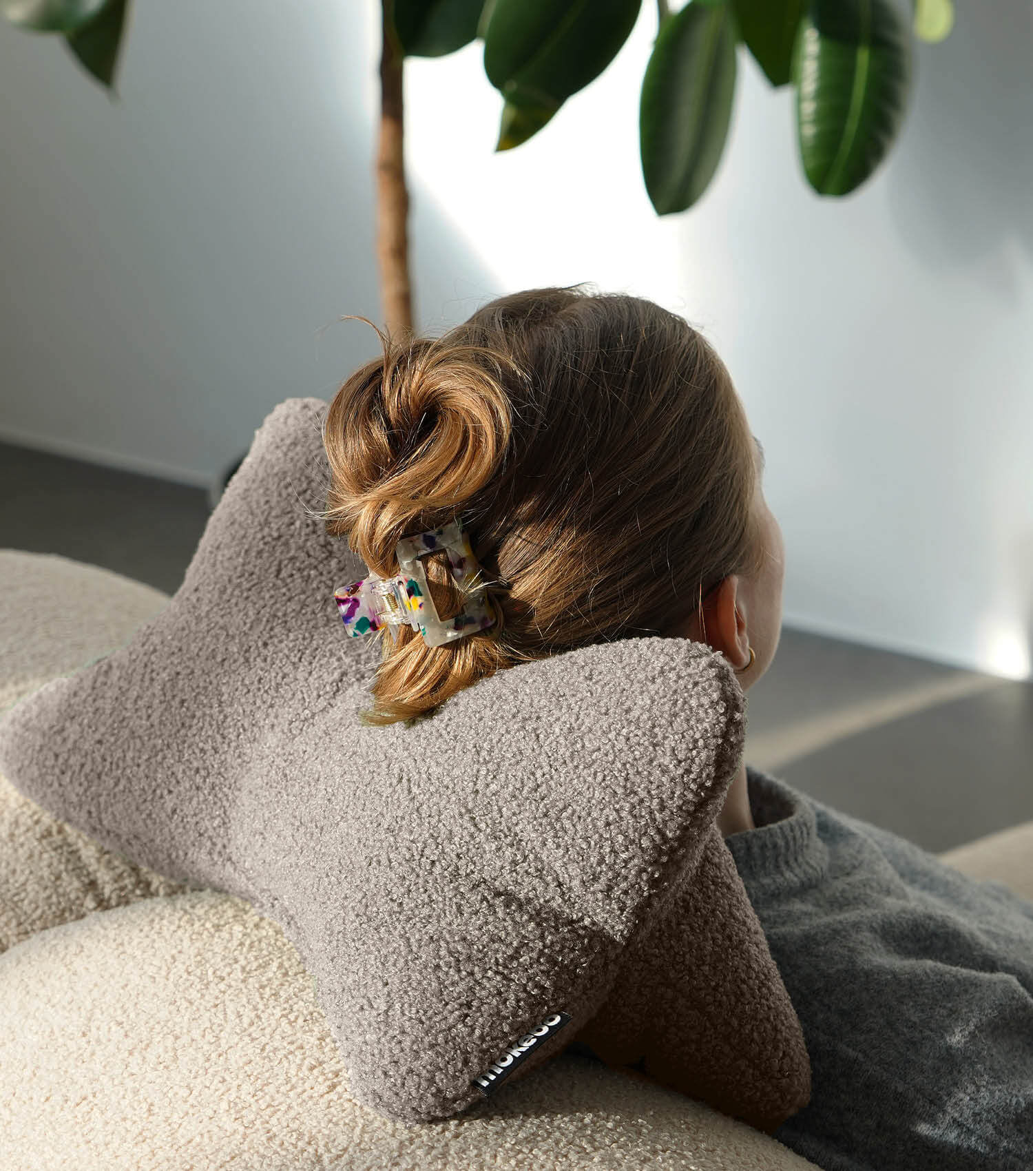 Coussin de lecture anatomique pour le cou et le dos
