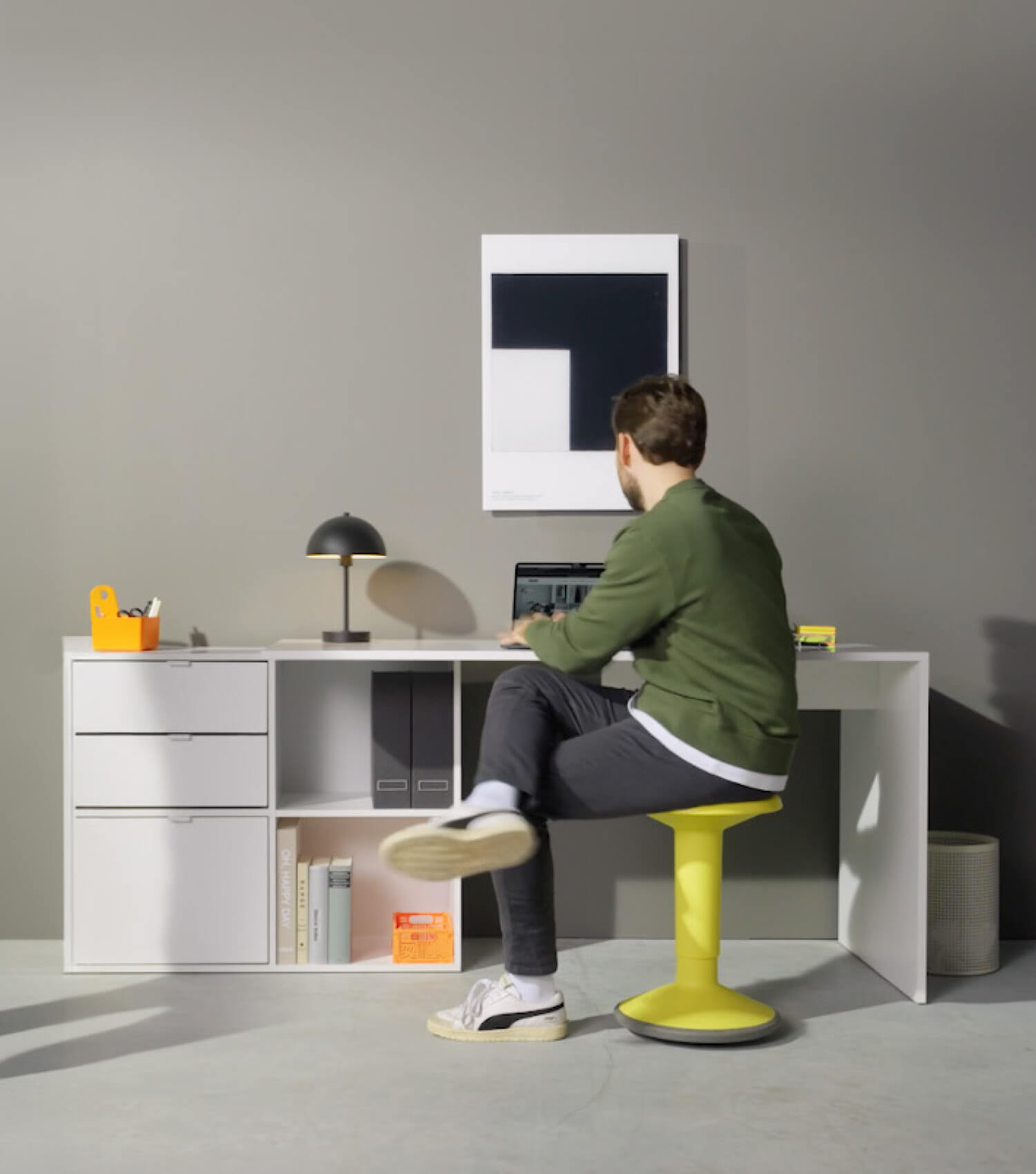 Bureau d'angle avec plateau informatique pour enfant, finition blanc perlé