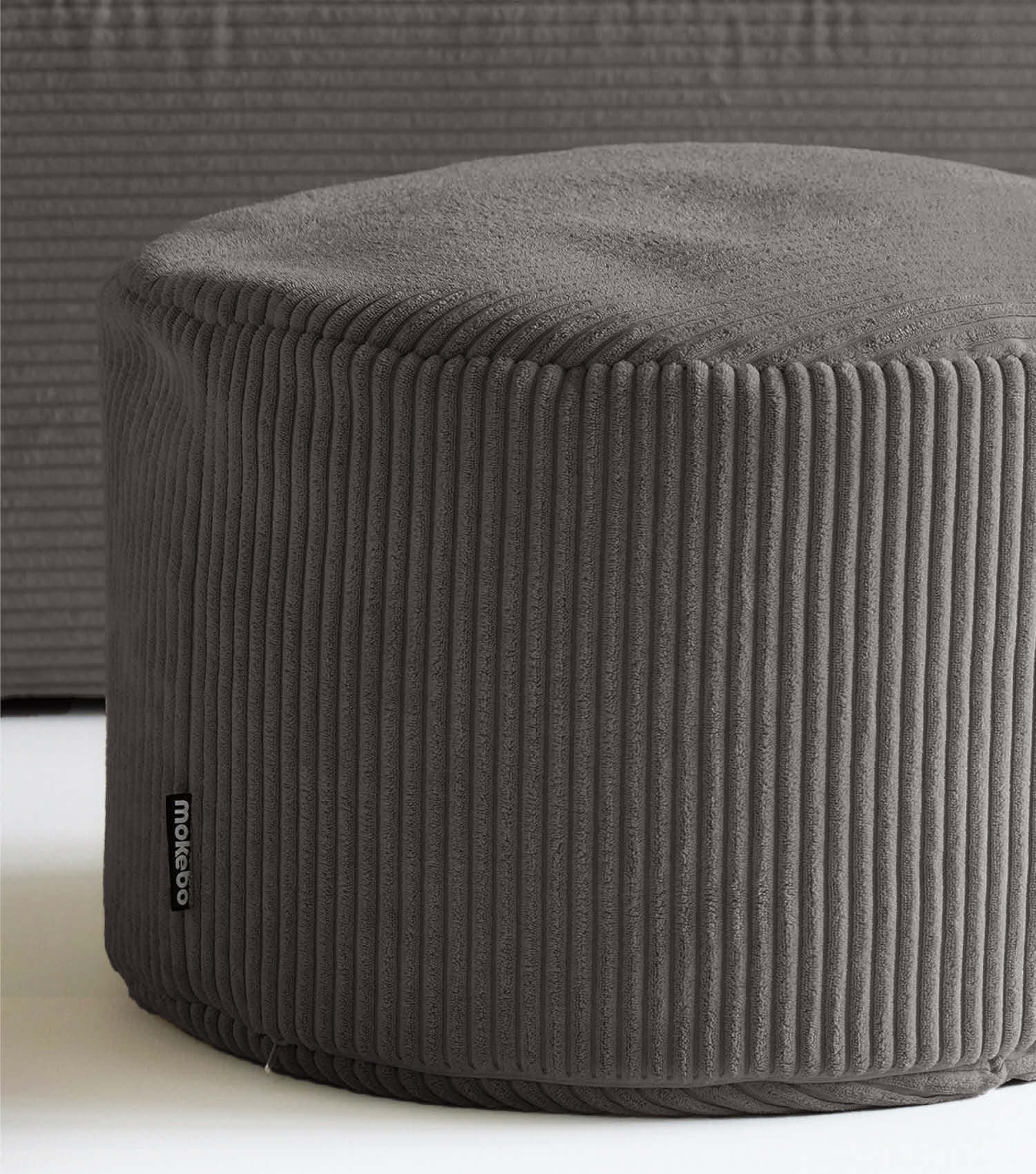 mokebo® 'Der faule Lenz' pouf d'intérieur en velours côtelé, tabouret rond 50x30cm